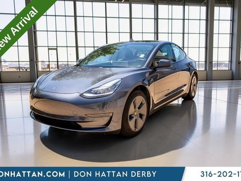 Used 2021 Tesla Model 3 Standard Range Plus RWD image 28