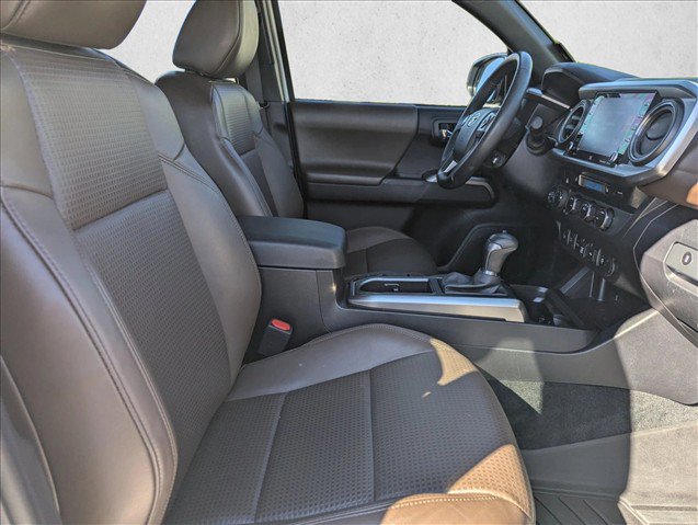 Used 2023 Toyota Tacoma Limited AWD/4WD image 29