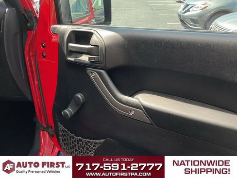 Used 2014 Jeep Wrangler Sport AWD/4WD image 11