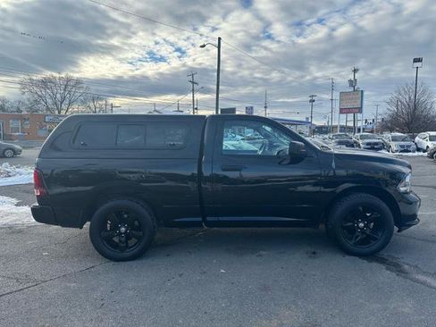 Used 2014 RAM 1500 Express image 4