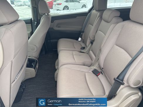 Used 2023 Honda Odyssey EX image 11