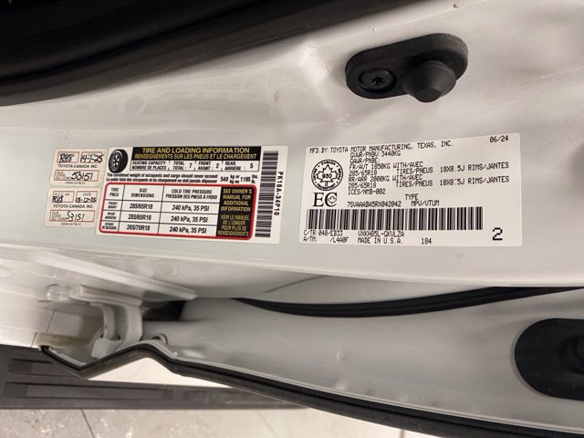 Used 2024 Toyota Sequoia TRD Pro AWD/4WD image 39