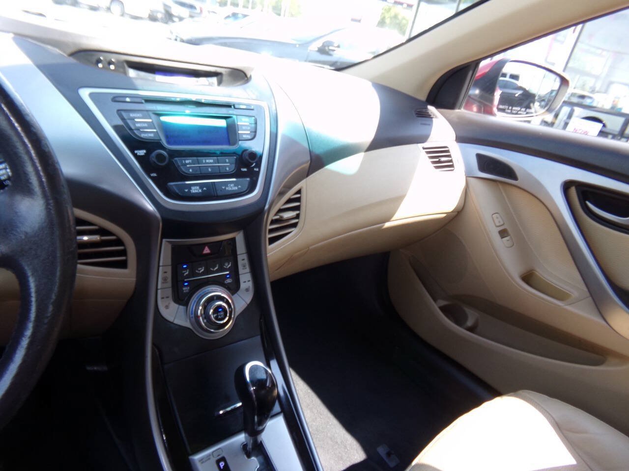 Used 2013 Hyundai Elantra Limited FWD image 54