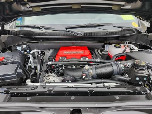 New 2026 Chevrolet Silverado 1500 ZR2 w/ Dark Appearance Package AWD/4WD image 41