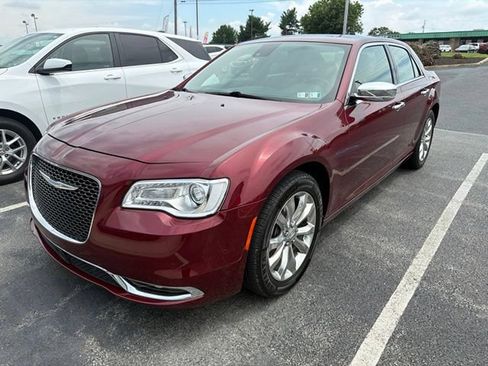 Used 2018 Chrysler 300 Limited w/ Safetytec Plus Group AWD/4WD image 3
