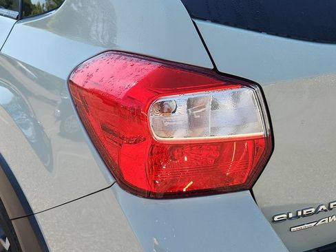 Used 2016 Subaru Crosstrek 2.0i Premium AWD/4WD image 12