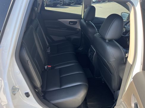 Certified 2023 Nissan Murano SV w/ SV Midnight Edition Package FWD image 15