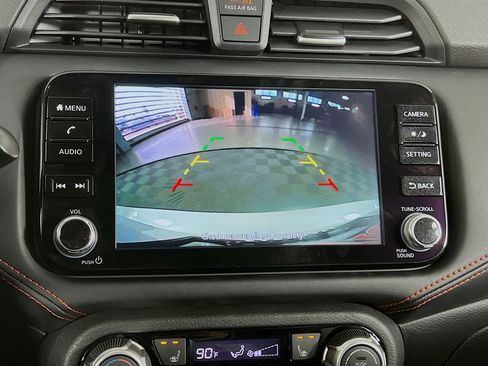 New 2025 Nissan Versa SR w/ Trunk Package image 9