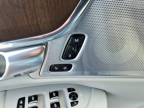 Used 2022 Volvo S90 B6 Inscription w/ Advanced Package image 17