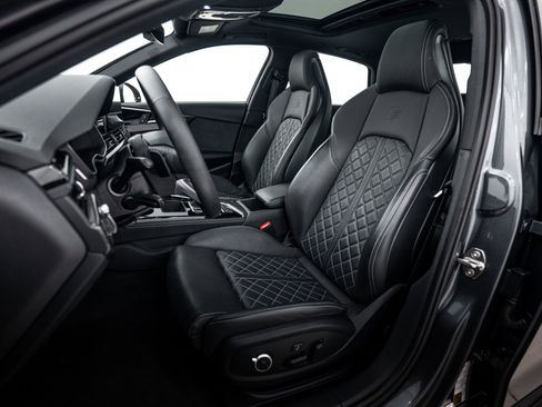 Used 2024 Audi S4 Prestige AWD/4WD image 12