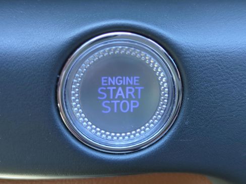 Used 2025 Genesis GV80 3.5T Prestige AWD/4WD image 15