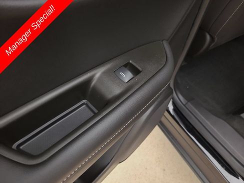 Used 2024 Chevrolet Blazer LT w/ Midnight/Sport Edition FWD image 15