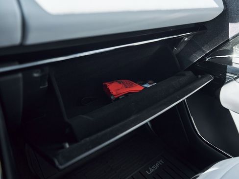 Used 2025 Land Rover Range Rover Sport Autobiography image 69