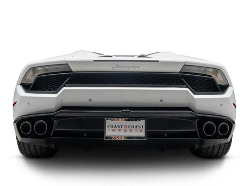 Used 2017 Lamborghini Huracan LP 580-2 RWD image 12