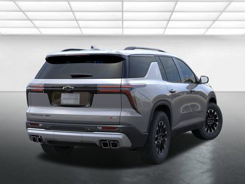 New 2026 Chevrolet Traverse Z71 w/ Driver Confidence Package AWD/4WD image 5