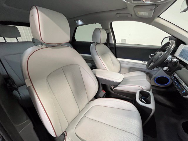 Used 2023 Hyundai Ioniq 5 Limited RWD image 9