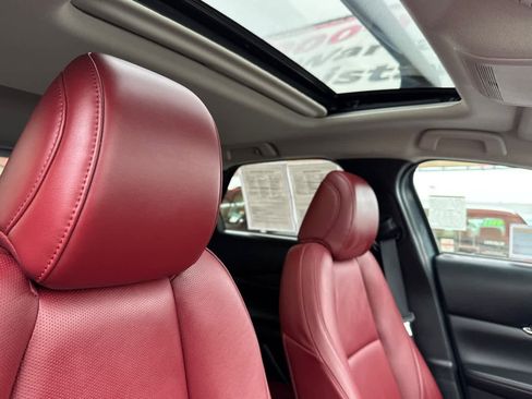 Used 2023 MAZDA CX-30 AWD 2.5 S w/ Preferred Package image 18