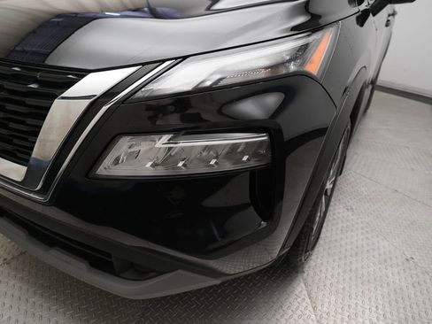 Used 2021 Nissan Rogue SV AWD/4WD image 22