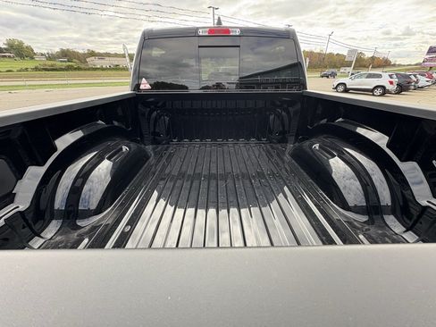 New 2026 RAM 1500 Big Horn AWD/4WD image 25