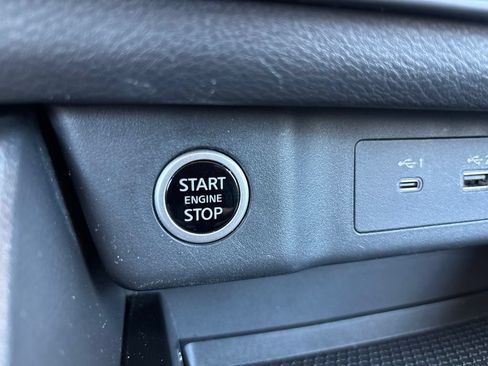 Used 2023 Nissan Rogue SV AWD/4WD image 27