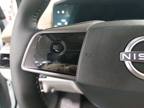 New 2026 Nissan Murano Platinum image 17