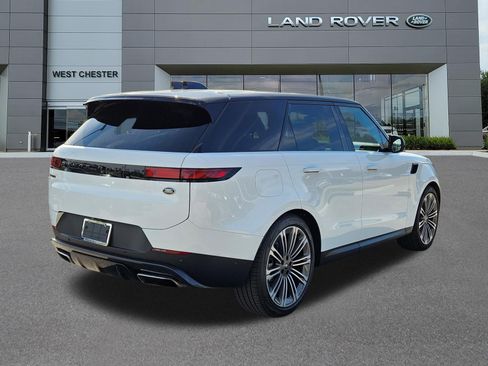 Certified 2023 Land Rover Range Rover Sport SE AWD/4WD image 4