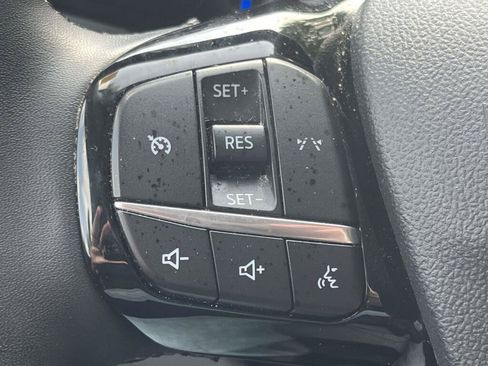 Used 2024 Ford Escape Active AWD/4WD image 32