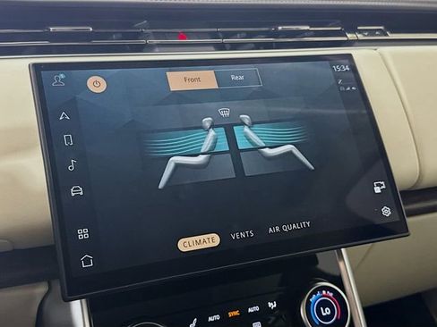 Certified 2023 Land Rover Range Rover Long Wheelbase Autobiography image 18