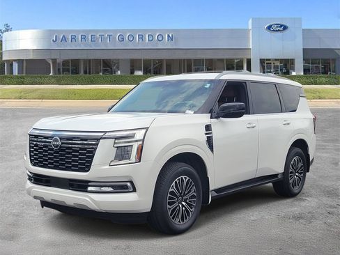 Used 2026 Nissan Armada SL w/ Captain's Chari Seat Package RWD image 2
