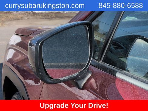 Used 2025 Subaru Forester Premium image 11