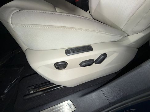 Used 2018 Volkswagen Atlas SEL image 14