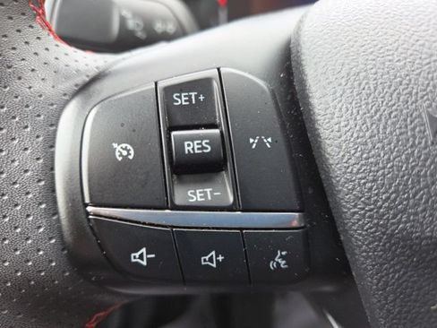 Used 2025 Ford Escape ST-Line FWD image 37