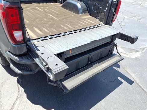 Used 2021 GMC Sierra 1500 Elevation AWD/4WD image 29