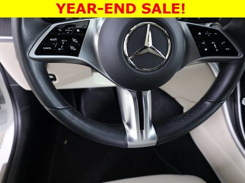 Used 2025 Mercedes-Benz C 300 4MATIC Sedan image 27