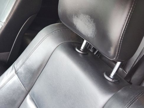 Used 2019 Jeep Grand Cherokee Limited RWD image 9