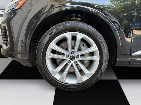 Used 2025 Audi Q7 3.0T Premium Plus AWD/4WD image 14