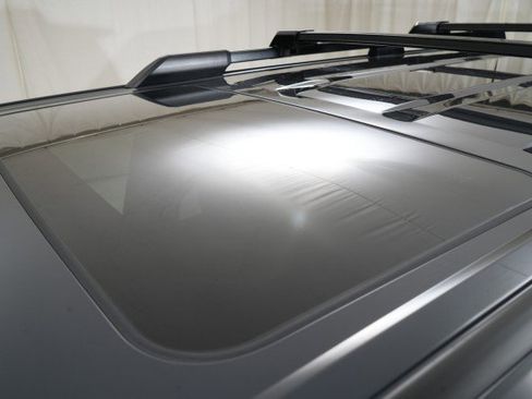 Used 2025 Toyota Land Cruiser image 30