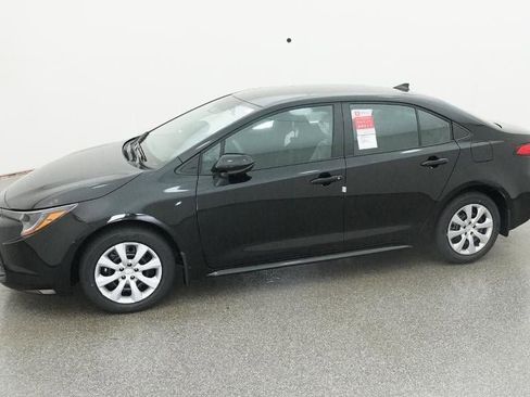 New 2026 Toyota Corolla LE image 2