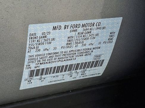 Certified 2023 Ford Explorer XLT w/ Equipment Group 202A AWD/4WD image 29