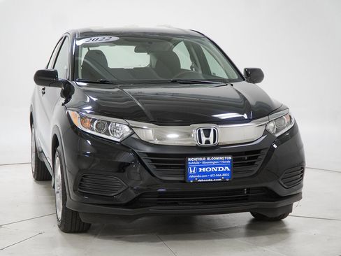 Used 2022 Honda HR-V LX image 17