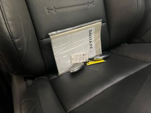 Used 2024 Hyundai Santa Fe Limited image 40