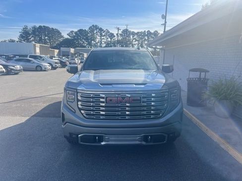 Used 2023 GMC Sierra 1500 Denali image 4