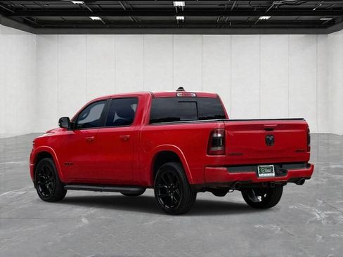 Used 2021 RAM 1500 Laramie AWD/4WD image 3