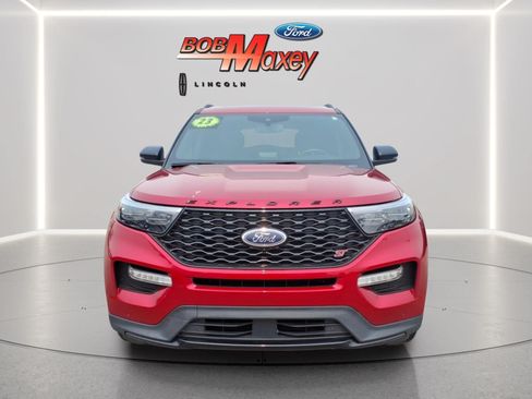 Used 2023 Ford Explorer ST w/ Equipment Group 401A AWD/4WD image 2