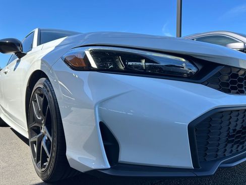 Used 2025 Honda Civic Sport image 33