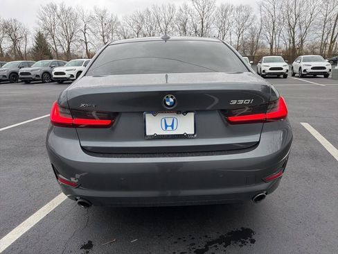 Used 2020 BMW 330i xDrive Sedan w/ Convenience Package image 4