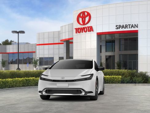 New 2026 Toyota Prius XLE image 18