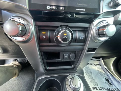 Used 2023 Toyota 4Runner SR5 AWD/4WD image 24