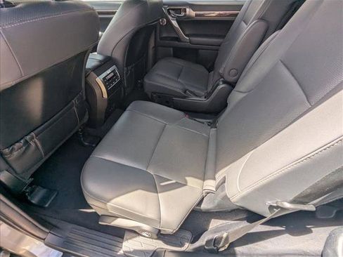 Used 2022 Lexus GX 460 Premium image 19