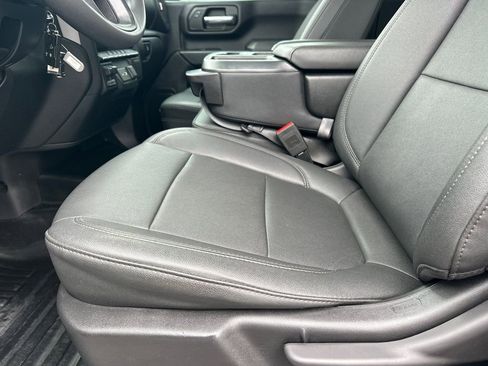 Used 2023 GMC Sierra 2500 Pro w/ Gooseneck/5TH Wheel Package image 10